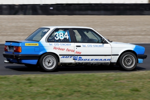 E30