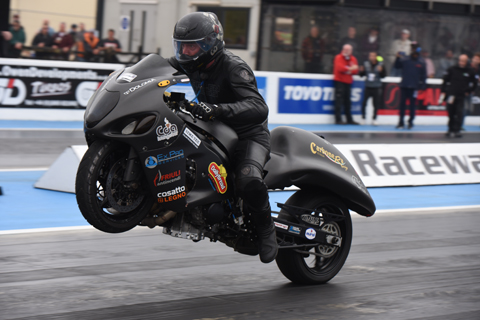 ssbwheelie.02