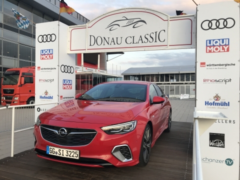 Autos Insignia Donau Classic