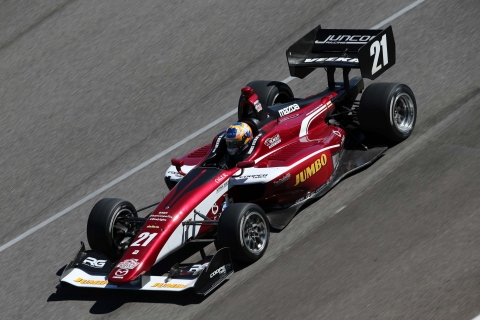 Rinus van Kalmthout direct op snelheid bij eerste Indy Lights testweekend op Indianapolis