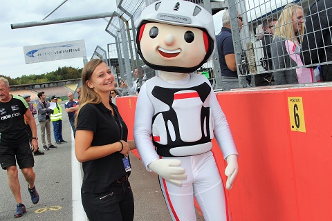 2018 Porsche Mascotte