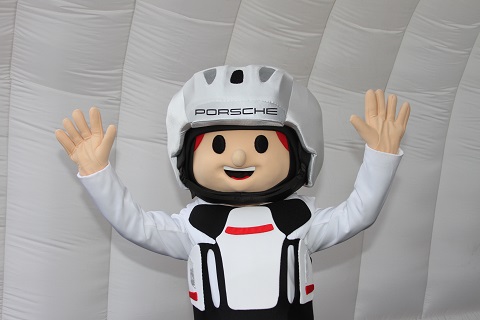 2018 Porsche Mascotte