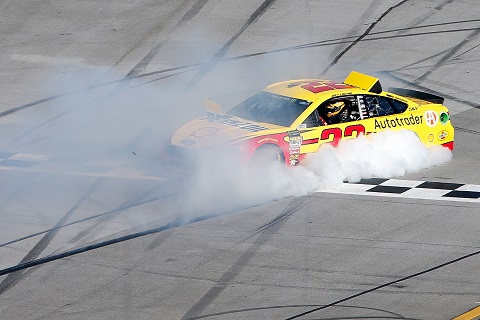 Derde Talladega-zege voor Joey Logano
