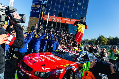Dumarey takes the win