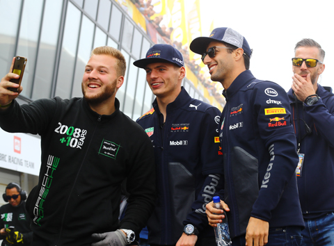 selfie-max-daniel