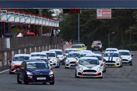 Dubbelslag voor Longin, Ayrton Redant leider