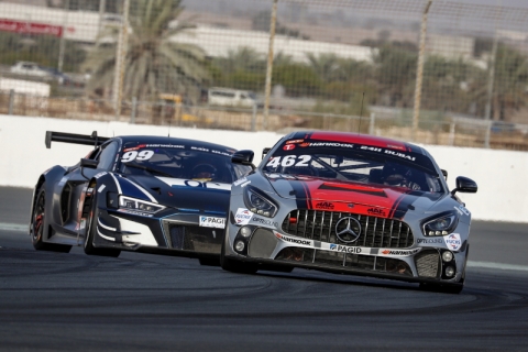 1 GT4 Ciceley Motorsport 800pix