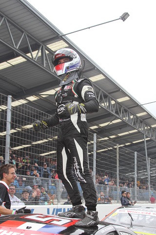 2019 Loris 1