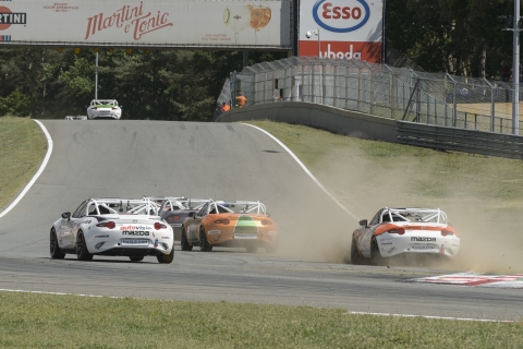 20190602 RL1 3926 MX-5 Duel