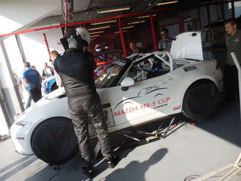 mazda-stint