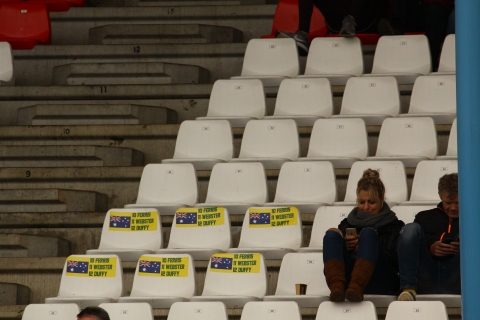 Besproken stoelen