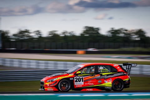EDFO-20200925-Gamma Racing Day- MGL2270