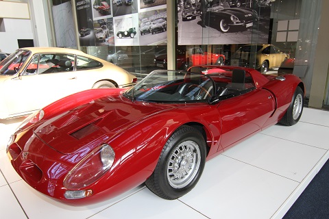 2021 Bizzarini 1  3xX 1971