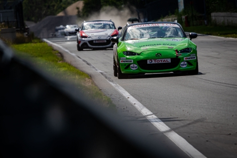 race 2 dekker