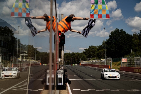 race 2 finish