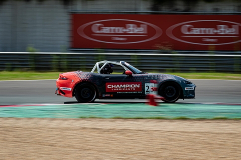 race 2 wojtowicz