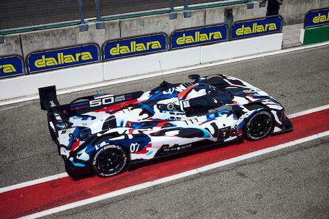 220727 WEC BMW pitlane