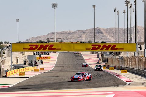 221112 WTCR Michelisz R2