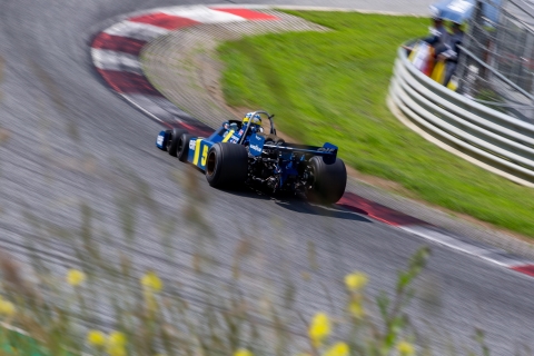 Senten-Images RBR22-2052
