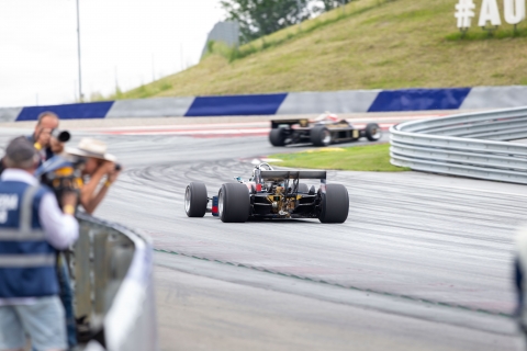 Senten-Images RBR22-2849