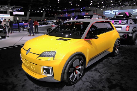 2023 Renault 4
