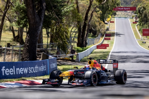 230204 Bathurst F1 action