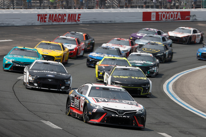 #19: Martin Truex Jr, Joe Gibbs Racing, Reser's Fine Foods Toyota Camry