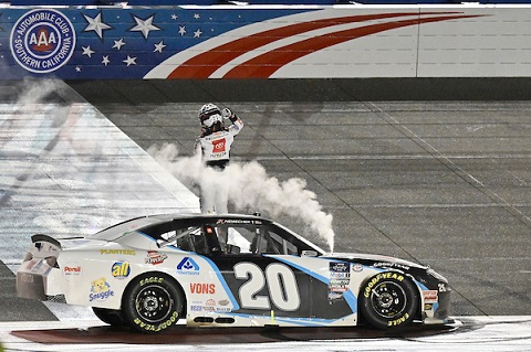 #20: John Hunter Nemechek, Joe Gibbs Racing, Vons/Albertsons Toyota Supra