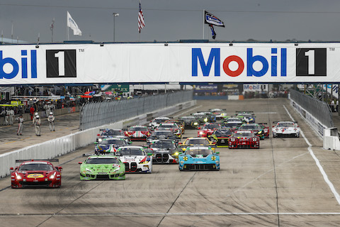 Porsche 911 GT3 R, Wright Motorsports (#16), Ryan Hardwick (USA), Zacharie Robichon (CDN), Jan Heylen (B), Start