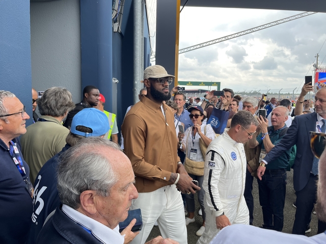 230610 Lebron James