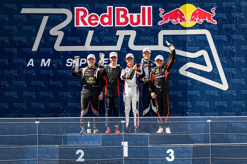 Podium 1
