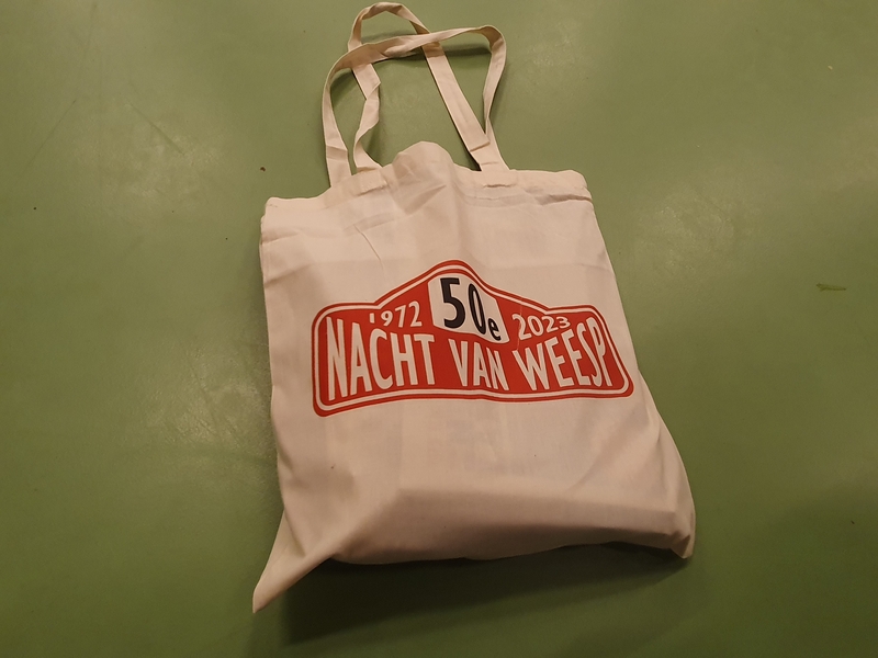 NVW 12