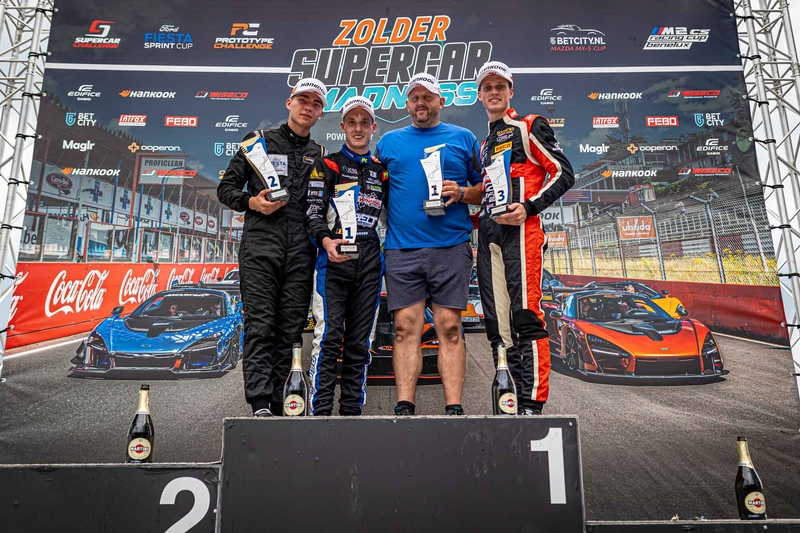 Podium 1
