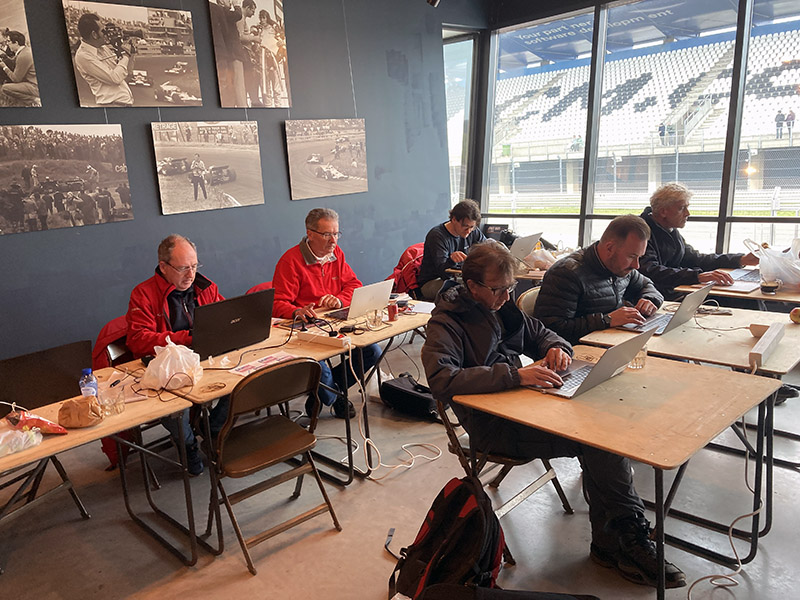 6 media werk