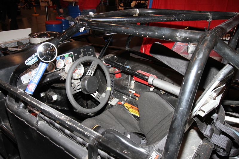 241129 Dodge Challenger Bachor Opengewerkte cockpit
