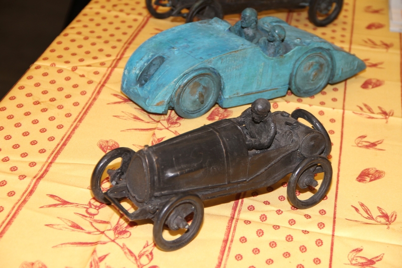 2024 Oud Bugatti schaalmodellen
