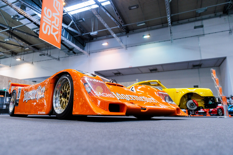 Dieses und weitere Fahrzeuge erleben Besucher*innen auf der Techno Classica Essen vom 4. bis 7. April 2024 (Preview Day: 3. April) in der Messe Essen. Rund 1250 Aussteller aus über 30 Nationen präsentieren auf 120.000 qm Ausstellungsfläche Oldtimer, Motorräder, Classic- und Prestigeautomobile. Eine reguläre Tageskarte kostet 28 Euro und gibt es im Online-Ticketshop unter technoclassica-tickets.de.—-03-04-2024/Essen/GermanyFoto: Alex Muchnik/©MESSE ESSEN GmbH---Zulässige Nutzung: Der Nutzer erhält an dem Bild ein einfaches Nutzungsrecht, ausschließlich für eine redaktionelle, journalistische Berichterstattung – in Online- und Printmedien, Film und TV über die MESSE ESSEN, eine Veranstaltung der MESSE ESSEN oder eine auf dem Messegelände der MESSE ESSEN stattfindenden Veranstaltung. Die Nutzung des Bildmaterials ist für die berichtenden Medien mit Urhebervermerk und Beleg ist honorarfrei gestattet. Der Nutzer verpflichtet sich dazu, die dem Bild zugeordneten Informationen, insbesondere Bildbeschreibung und Fotograf, bei der Nutzung in korrekter Weise zu verwenden und zu veröffentlichen. Jede andere Nutzung bedarf der Zustimmung durch die Messe Essen GmbH. Die Messe Essen haftet nicht für Verletzung von Rechten abgebildeter Personen und/oder Objekten. Es werden durch die Messe Essen keine Persönlichkeits-, Eigentums-, Kunst-, Marken- oder ähnliche Rechte eingeräumt, die Einholung der o.g. Rechte obliegt allein dem Nutzer. Der Verkauf und die Weitergabe der Bilddatei an Dritte sowie das nicht-autorisierte Kopieren oder sonstige Vervielfältigen dieser Bilddatei auf alle Arten von Datenträgern ist nicht gestattet. ---Permissible use: The user will be granted free of charge a simple use right to the picture exclusively for editorial, journalistic reporting about MESSE ESSEN, an event of MESSE ESSEN or an event taking place on the fair site of MESSE ESSEN in online and print media, in films and on TV. For the reporting media, the use of the picture material with a copyright notice and a specimen copy will be allowed free of charge. The user undertakes to utilise and publish the information assigned to the picture, particularly caption and photographer, in a correct way when using it. Any other use will require the consent of Messe Essen GmbH. Messe Essen will not be liable for the infringement of rights of depicted people and/or objects. Messe Essen will not grant any personality, ownership, artistic, trademark or similar rights. The user alone will be responsible for obtaining the above rights. It will not be allowed to sell or pass on the picture file to third parties or to copy or otherwise duplicate this picture file on to any types of data carriers without authorisation.