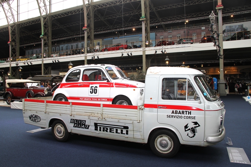 2024 Fiat Abarth ingang