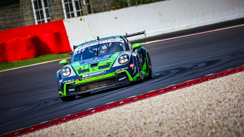 Racingpixels - 12H Porsche Endurance