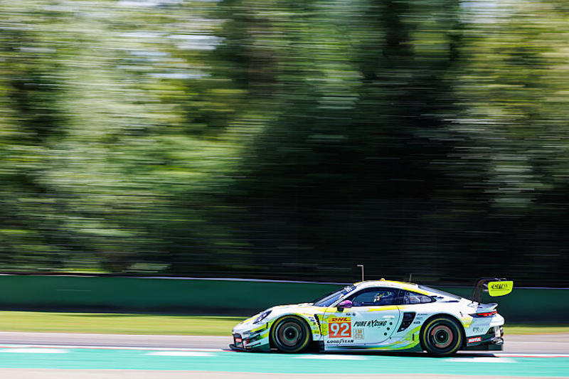 92 MALYKHIN Aliaksandr (kna), STURM Joel (ger), BACHLER Klaus (out), Manthey Purerxcing, Porsche 911 GT3 R #91, LM GT3, action during the 2024 6 Hours of Imola, round 2 of the World Endurance Championship of the FIA ​​2024, from April 18 to 21, 2024 at the Enzo and Dino Ferrari Stadium in Imola, Italy - Photo Clément Luck / DPPI