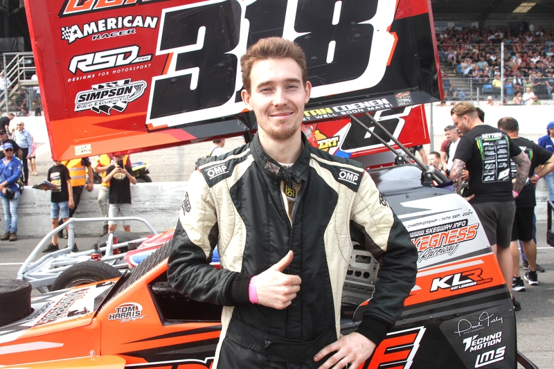 2024 Tom Harris
