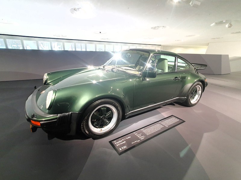 Porsche 17