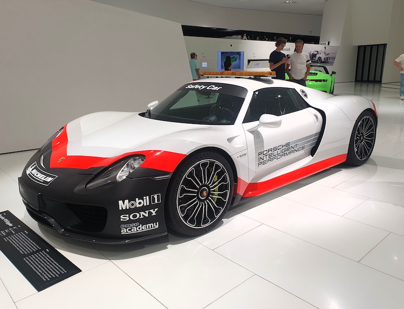 Porsche 71