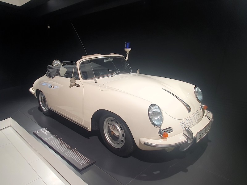 Porsche 76