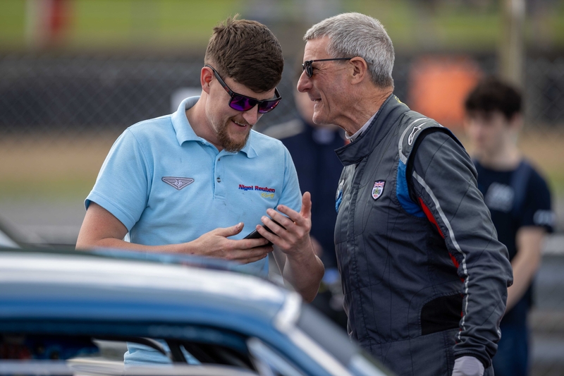 Groeten Brands Hatch 29
