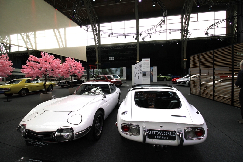 2025 Toyota 2000 GT Front rear