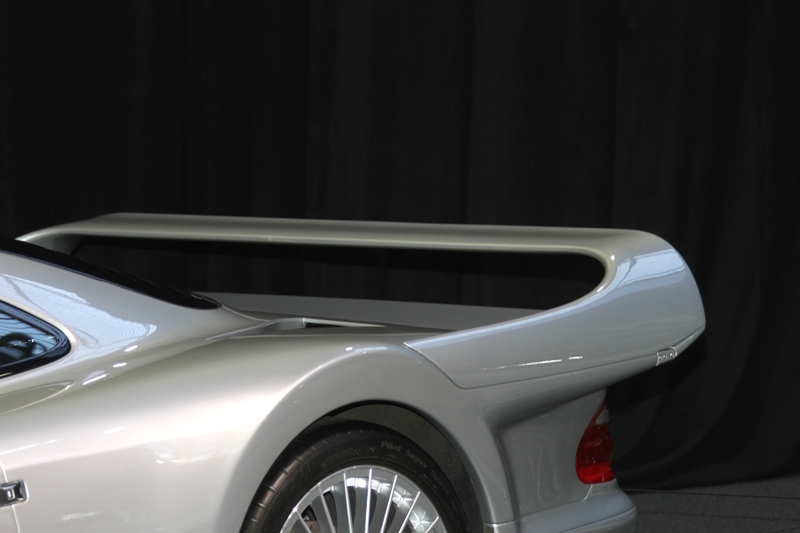 2025 Mercedes Benz CLK GTR 1998 achterzijde