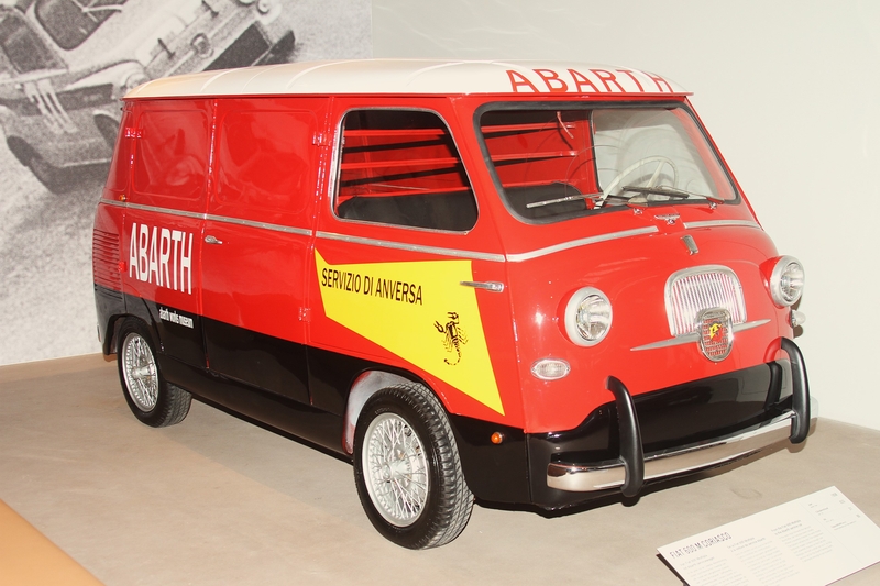 2025 Fiat 600 M Servicewagen