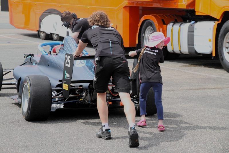 Caterham 50