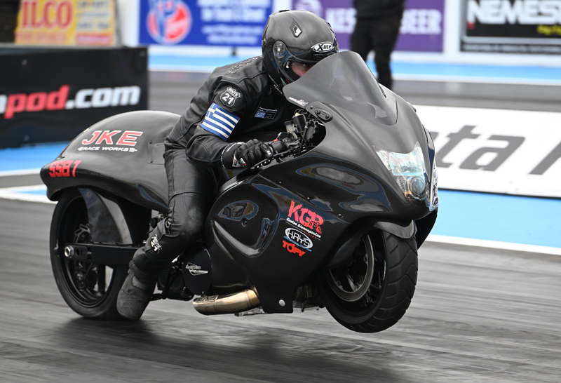 wheelie.02